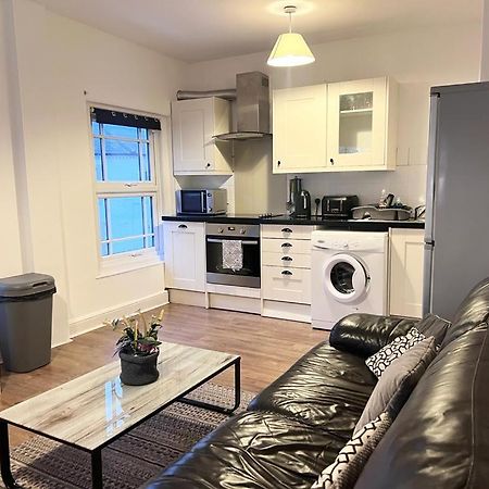 Yeovil Apartments Екстер'єр фото